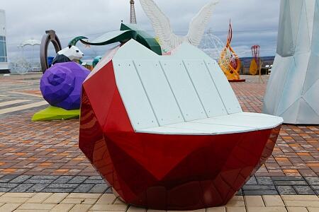 Полигональное Яблоко