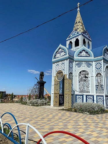 Часовня (резная)