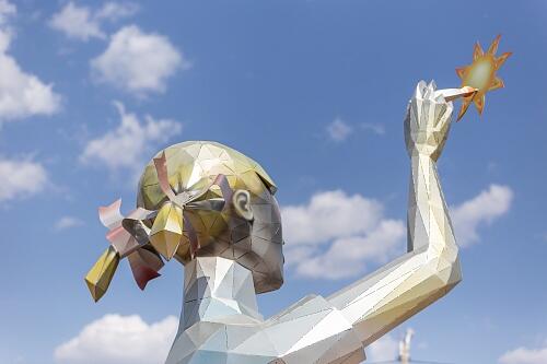 Девочка Лето